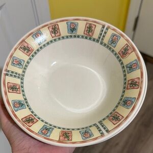 Farberware Multicolor Window Box Bowl